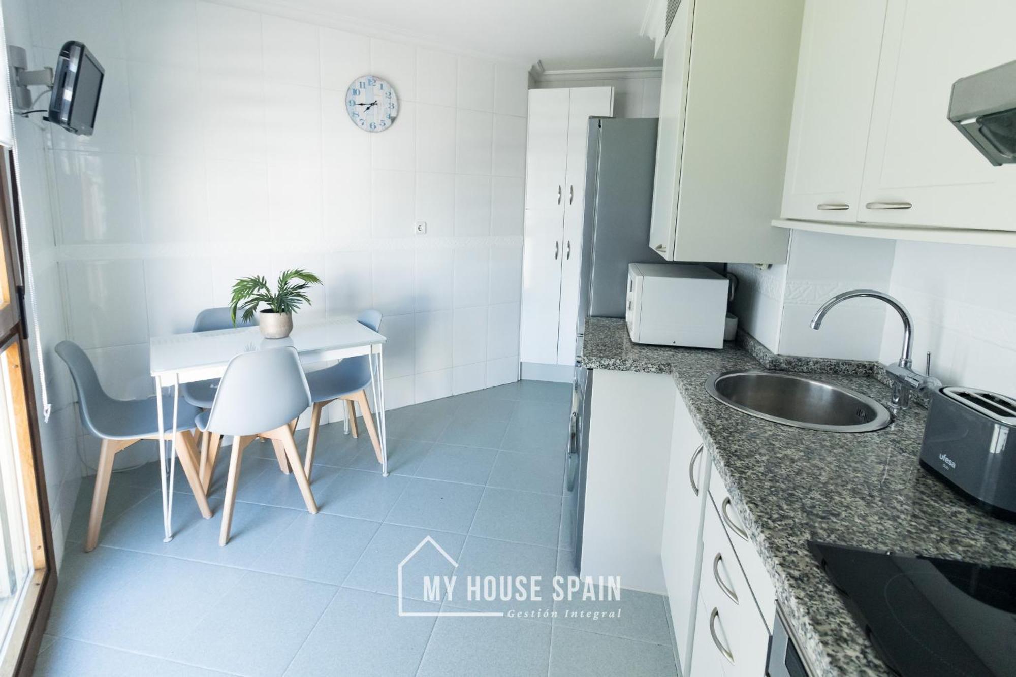 Myhousespain - Playa De Poniente, Con Vistas Al Mar Y Parking Gratuito Gijon Luaran gambar