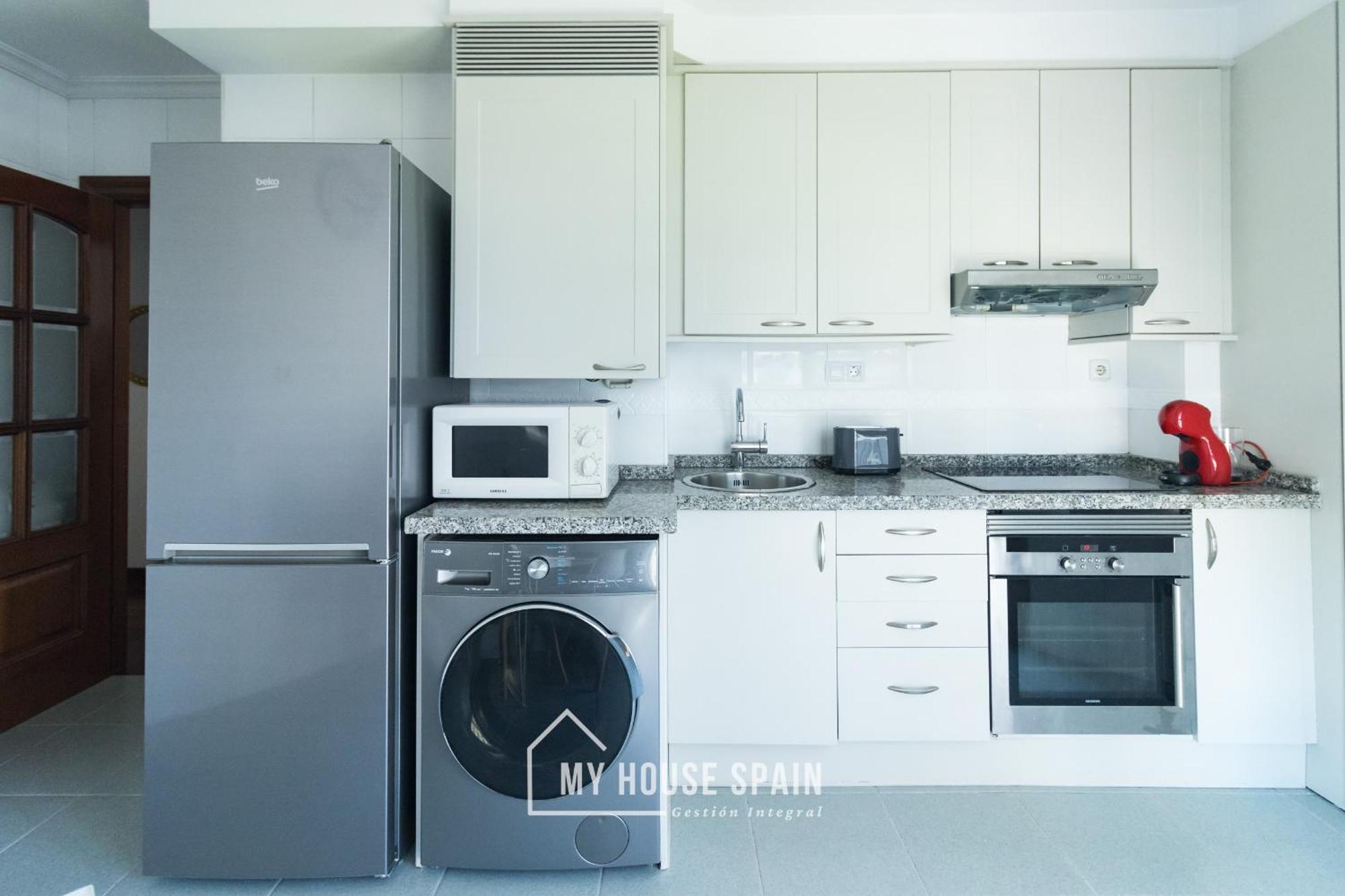 Myhousespain - Playa De Poniente, Con Vistas Al Mar Y Parking Gratuito Gijon Luaran gambar