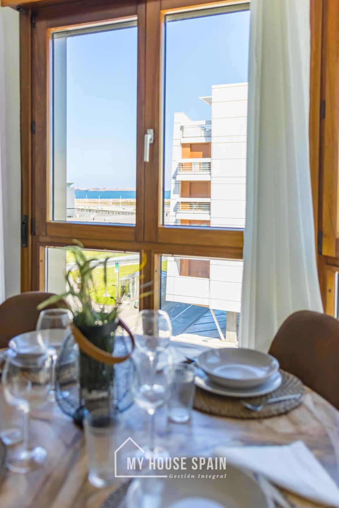 Myhousespain - Playa De Poniente, Con Vistas Al Mar Y Parking Gratuito Gijon Luaran gambar