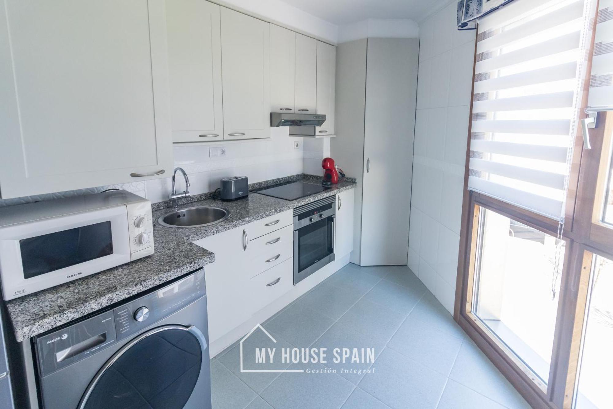 Myhousespain - Playa De Poniente, Con Vistas Al Mar Y Parking Gratuito Gijon Luaran gambar